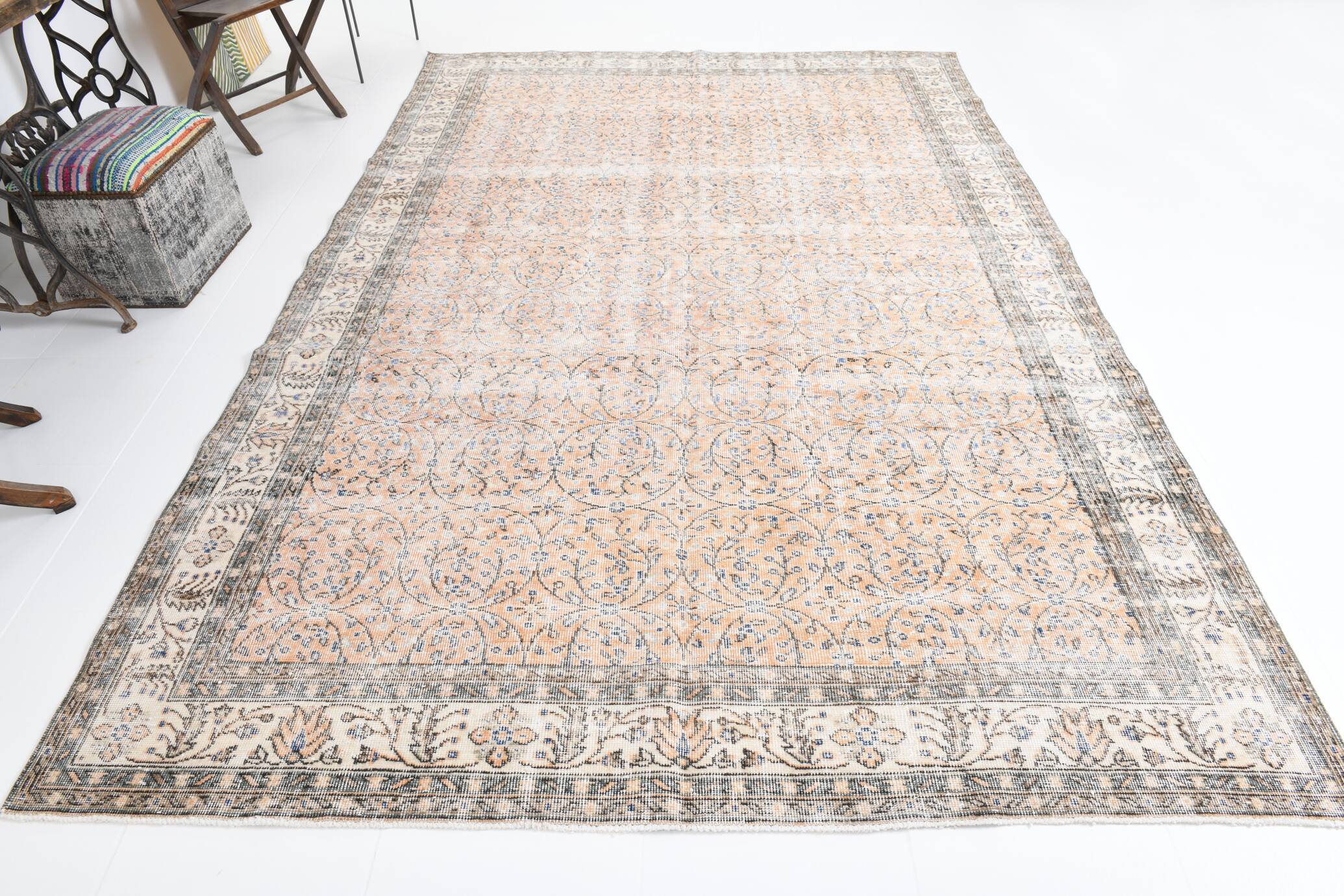 7x11 Shades Of Tan Beige Persian Rug, 220x335Cm