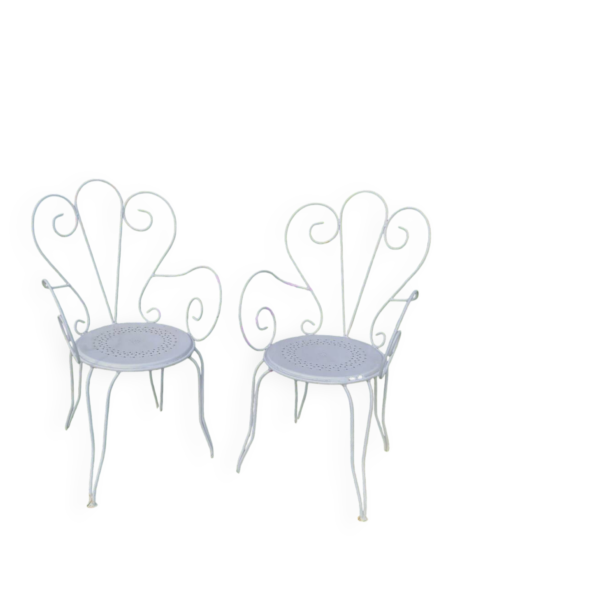 Paire d’anciens fauteuils de jardin en fer forgé