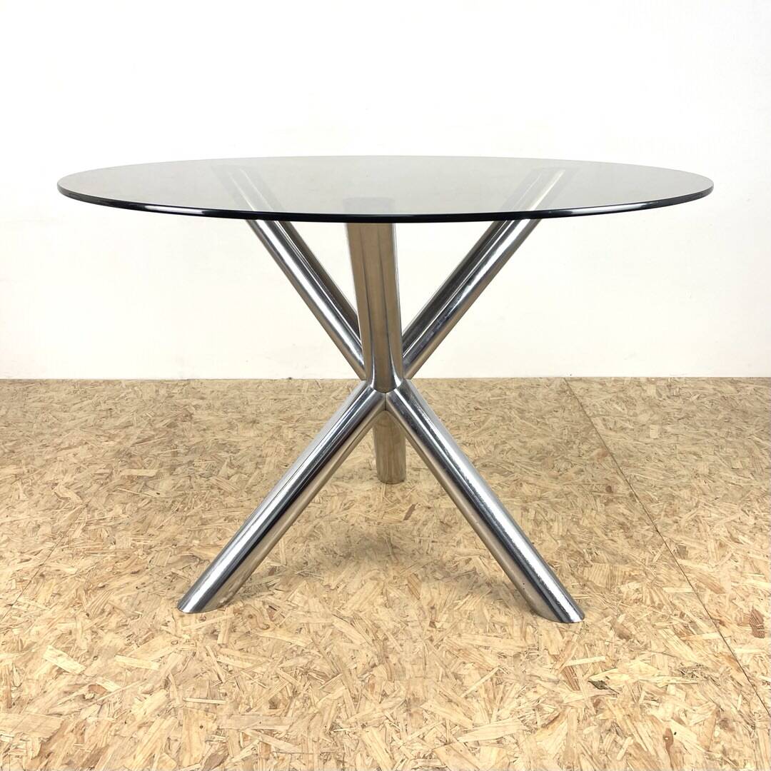 Table à manger Mid-Century par Roche Bobois.