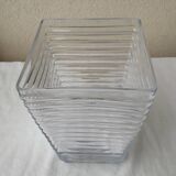 Glass vase