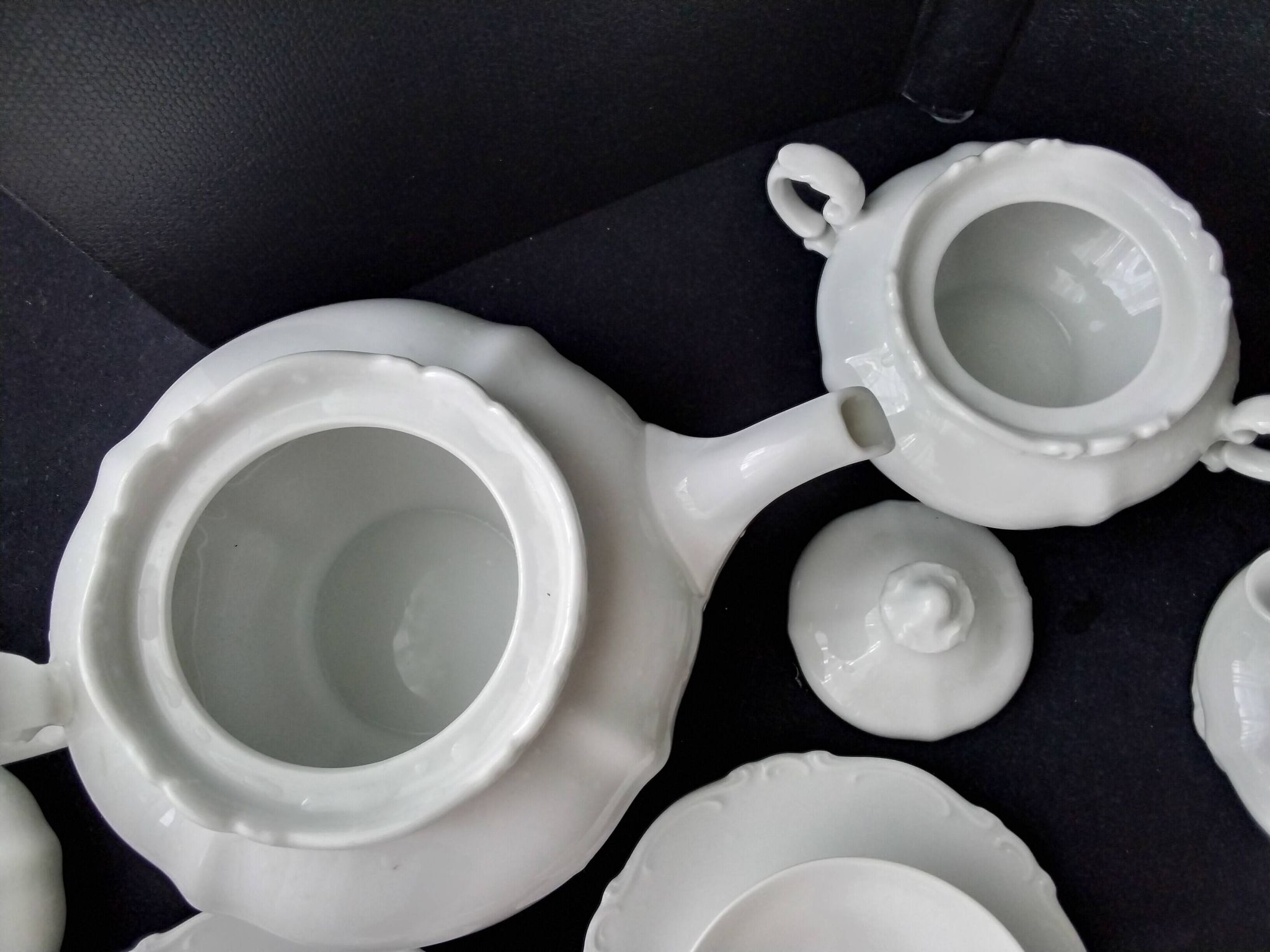 White porcelain tea service from Bavaria Heinrich H&G
