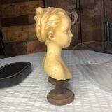 Ancien buste en cire "Louise Brongniart" sous globe de mariée d'après Jean-