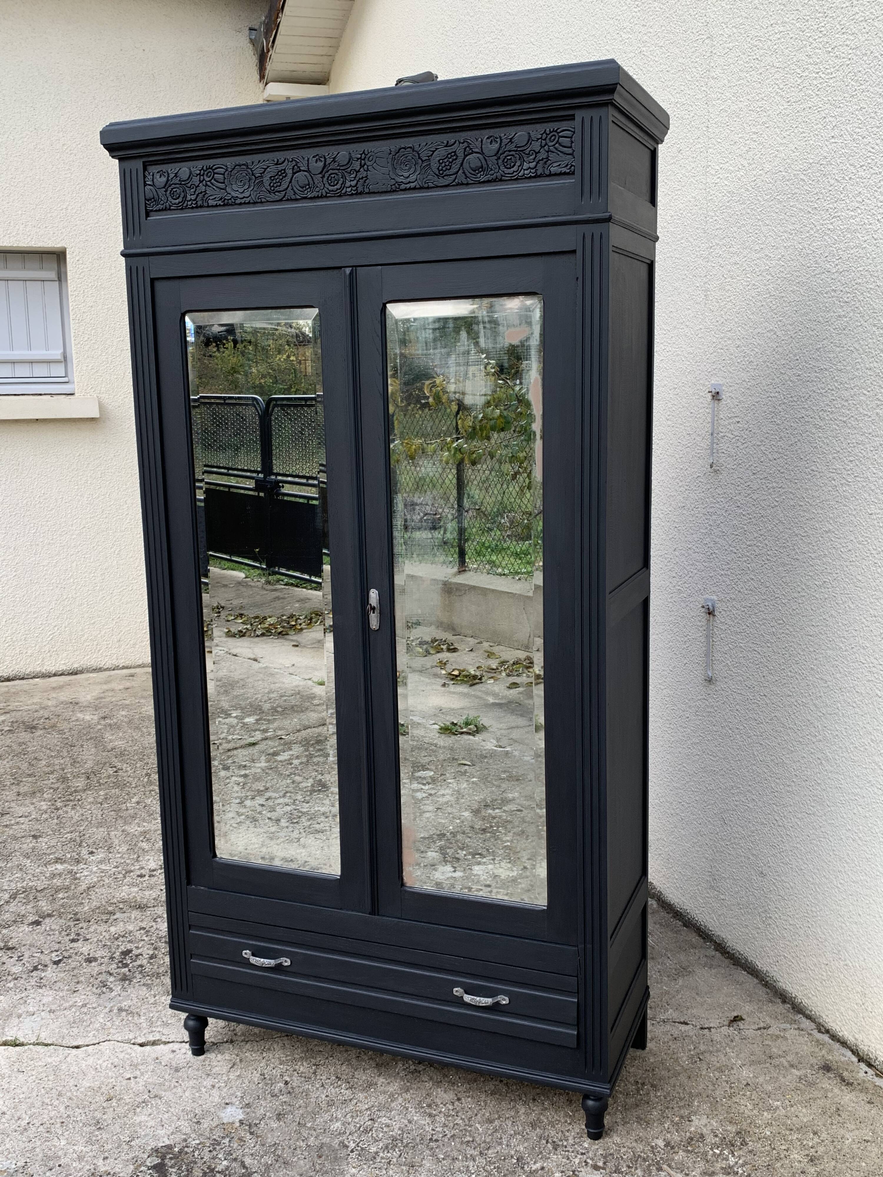Parisian art deco wardrobe 1920