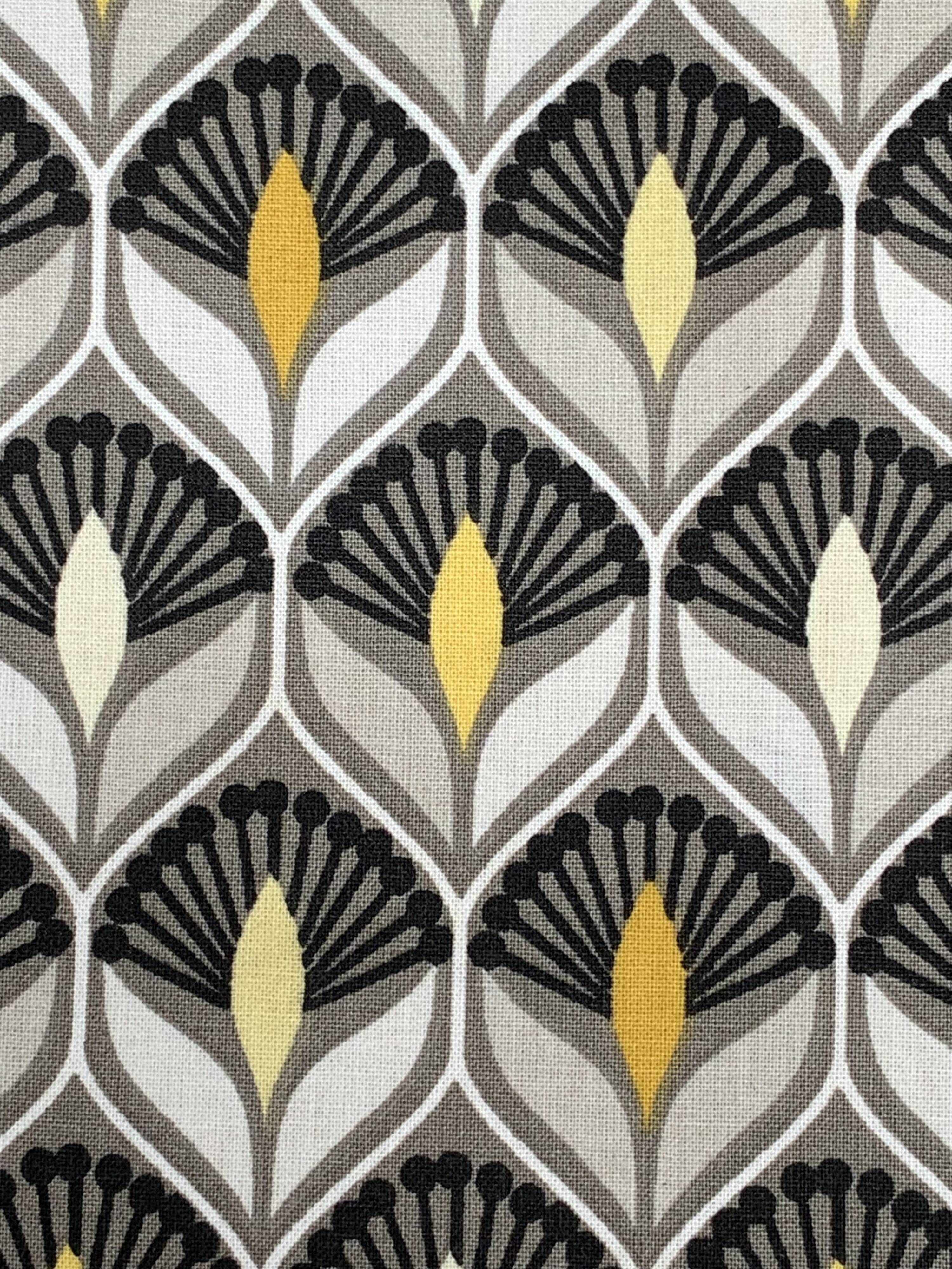 Art Deco chest of drawers in raw walnut burl