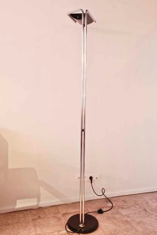 Iguzzini floor lamp