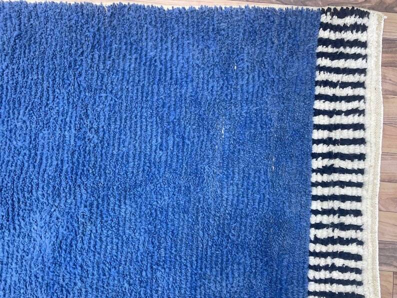 Traditional handmade Moroccan rug, blue, size 1.5/2.5 m.