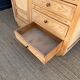 Armoire asymétrique