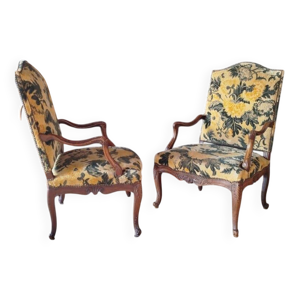 2 fauteuils anciens