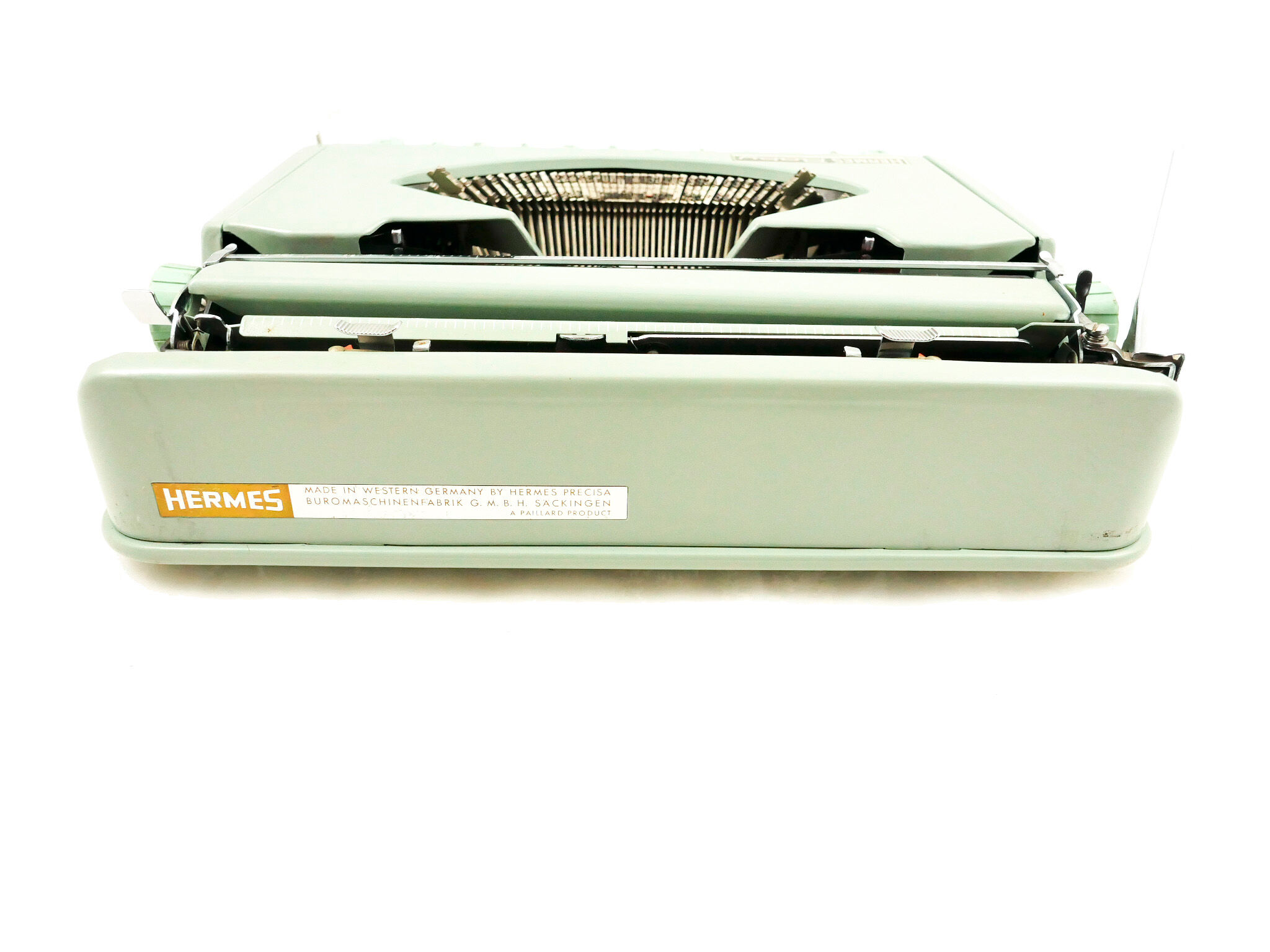 Machine à écrire hermes baby verte sauge vintage révisée avec ruban neuf