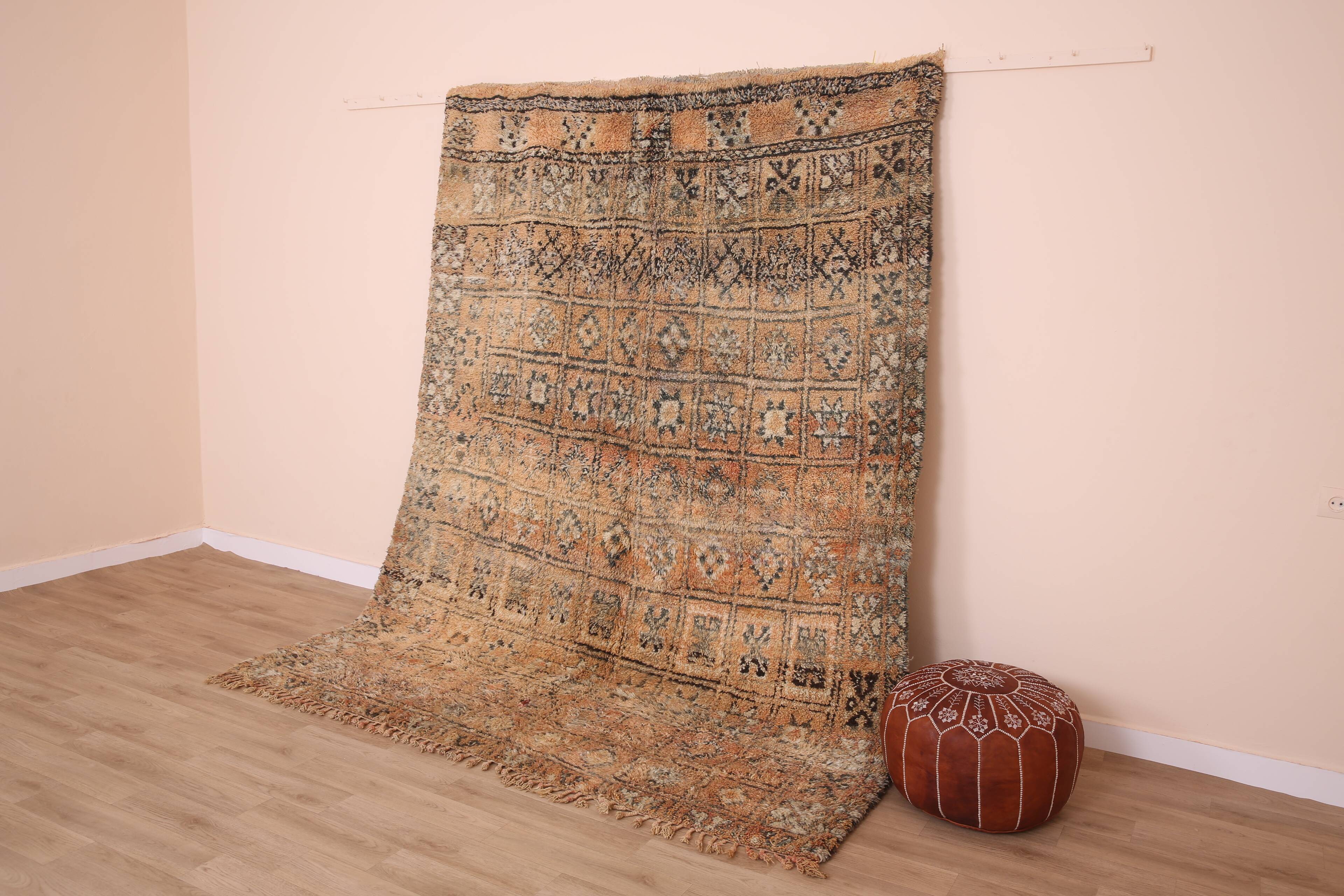Peach Vintage Moroccan Rug 210 x 270 cm, Berber Wool Rug, Handmade Boho Rug