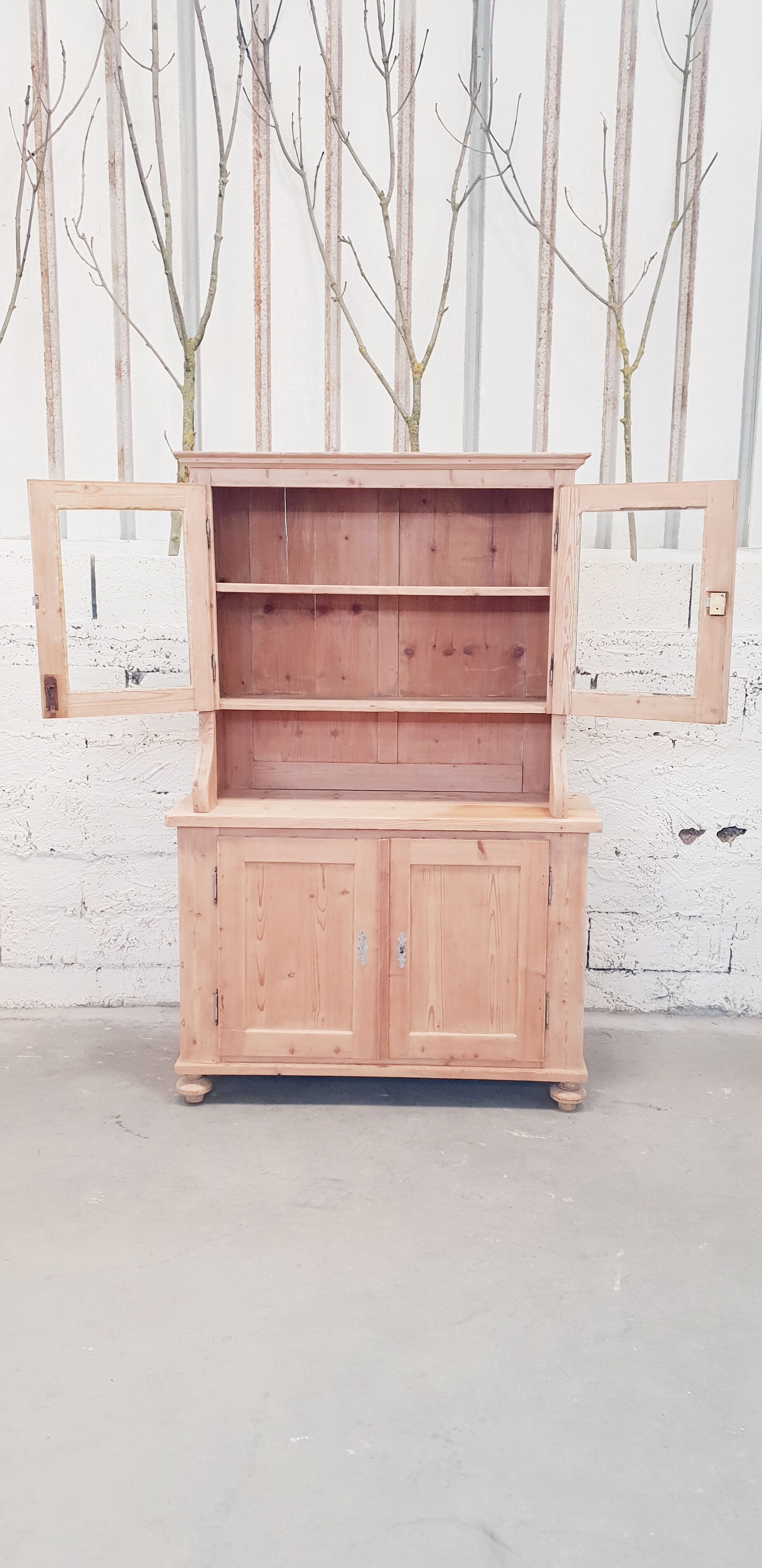 Buffet dresser 2 body old