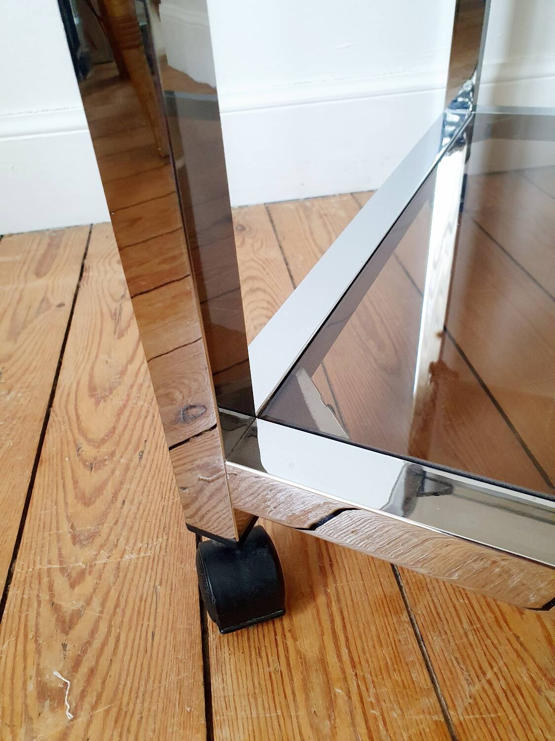 Serving cart in chromed metal and smoked glass, 1980s