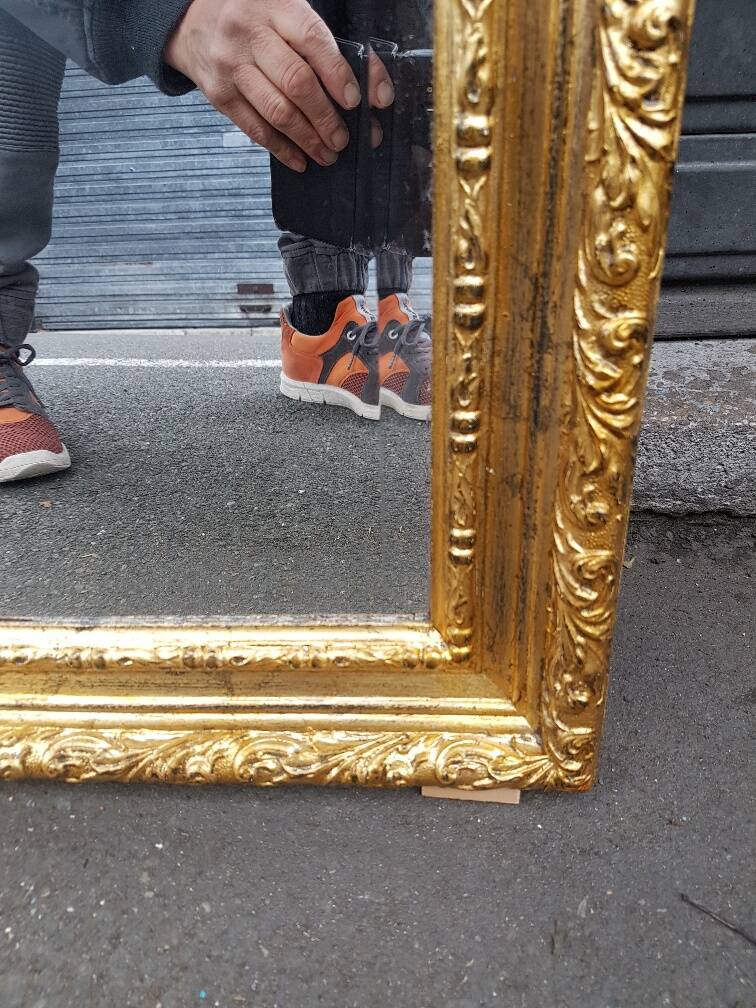 Italian-style mirror from the 17th century