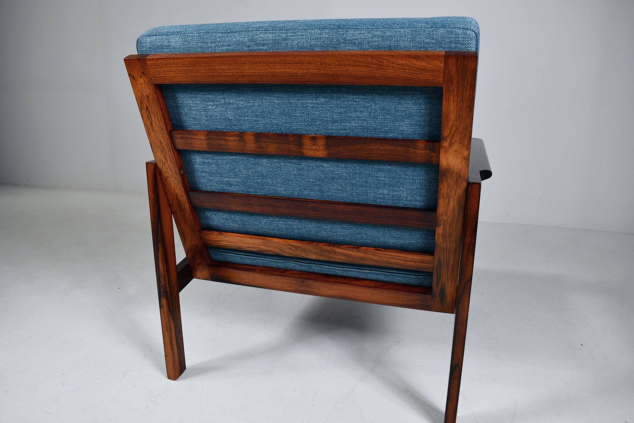 Fauteuil Capella par Illum Wikkelso pour Niels Eilersen. 1959.