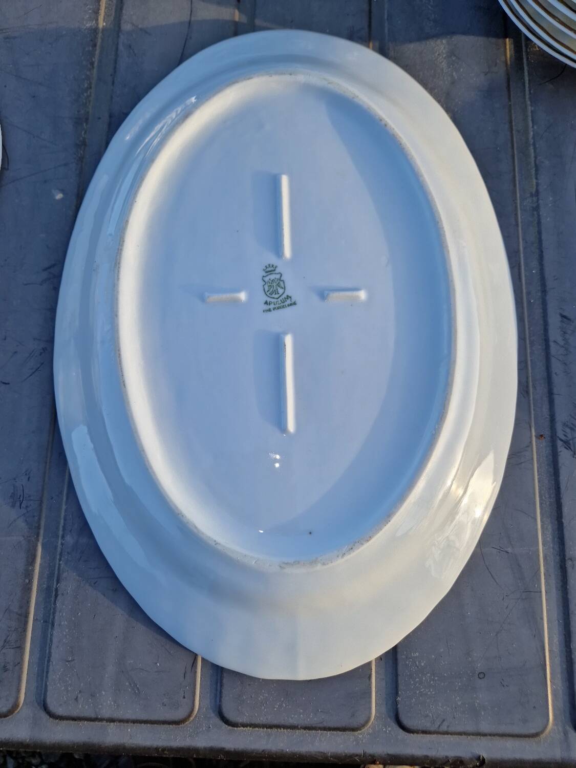 Apulum 54-piece porcelain dinnerware set