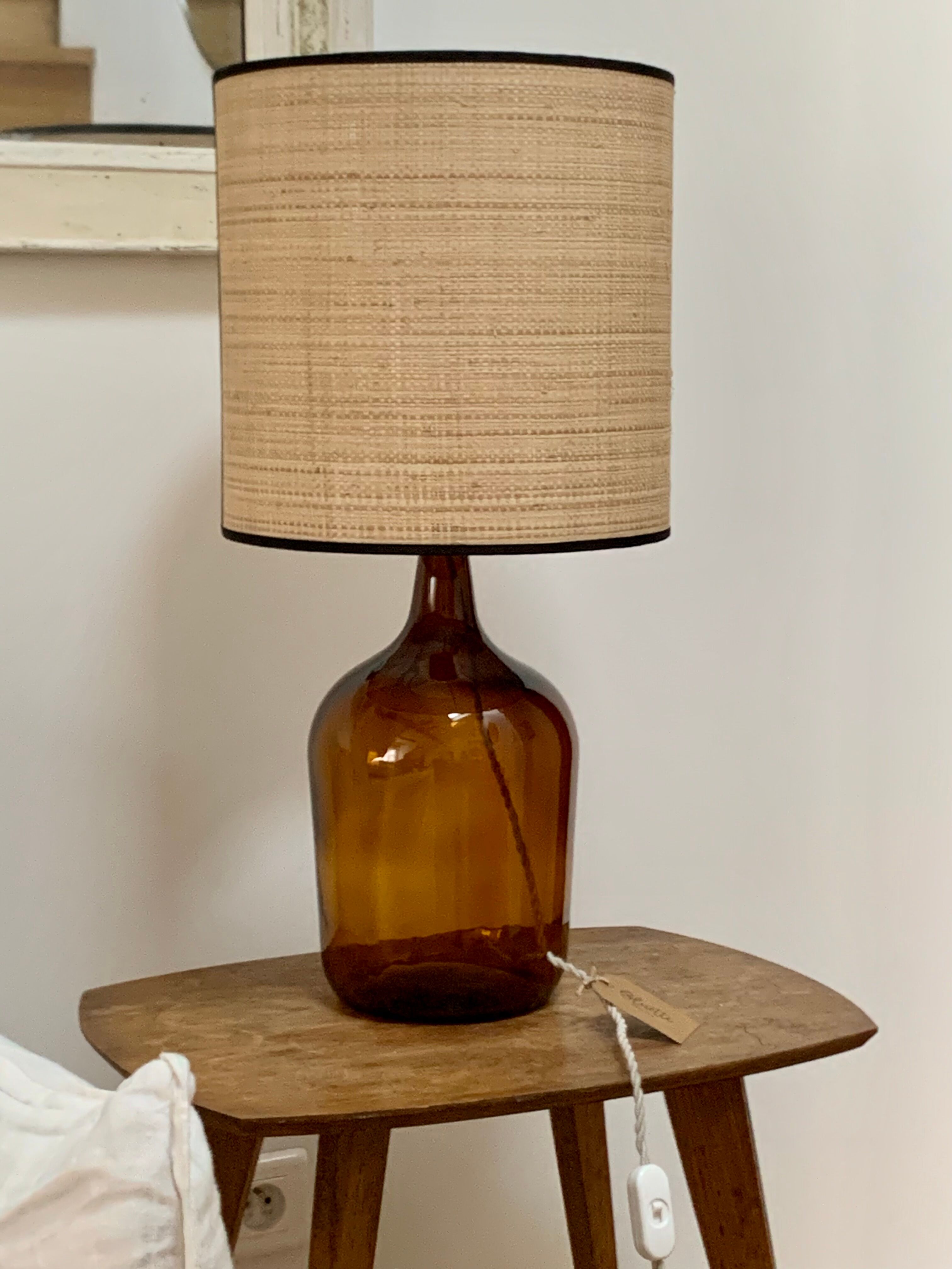 Lampe dame jeanne et rabane