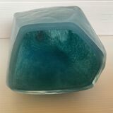 Vase Pentagone bleu et doré pâte de verre