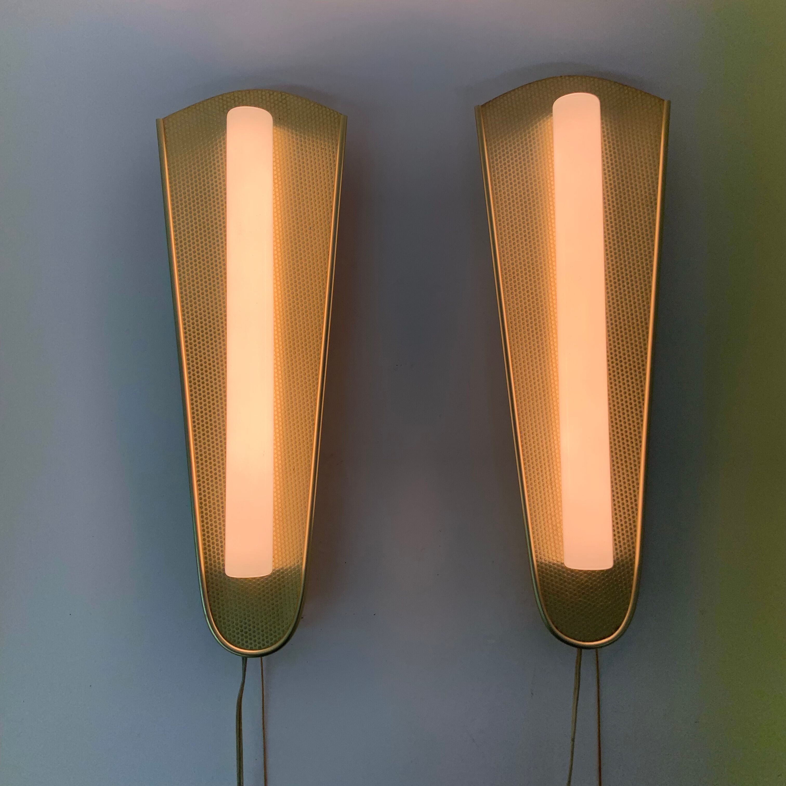 Mid-century set of 2 wall lamps, 1950’s