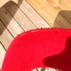 Chaise moumoute rouge pieds compas