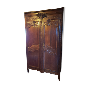 Armoire de mariage normande