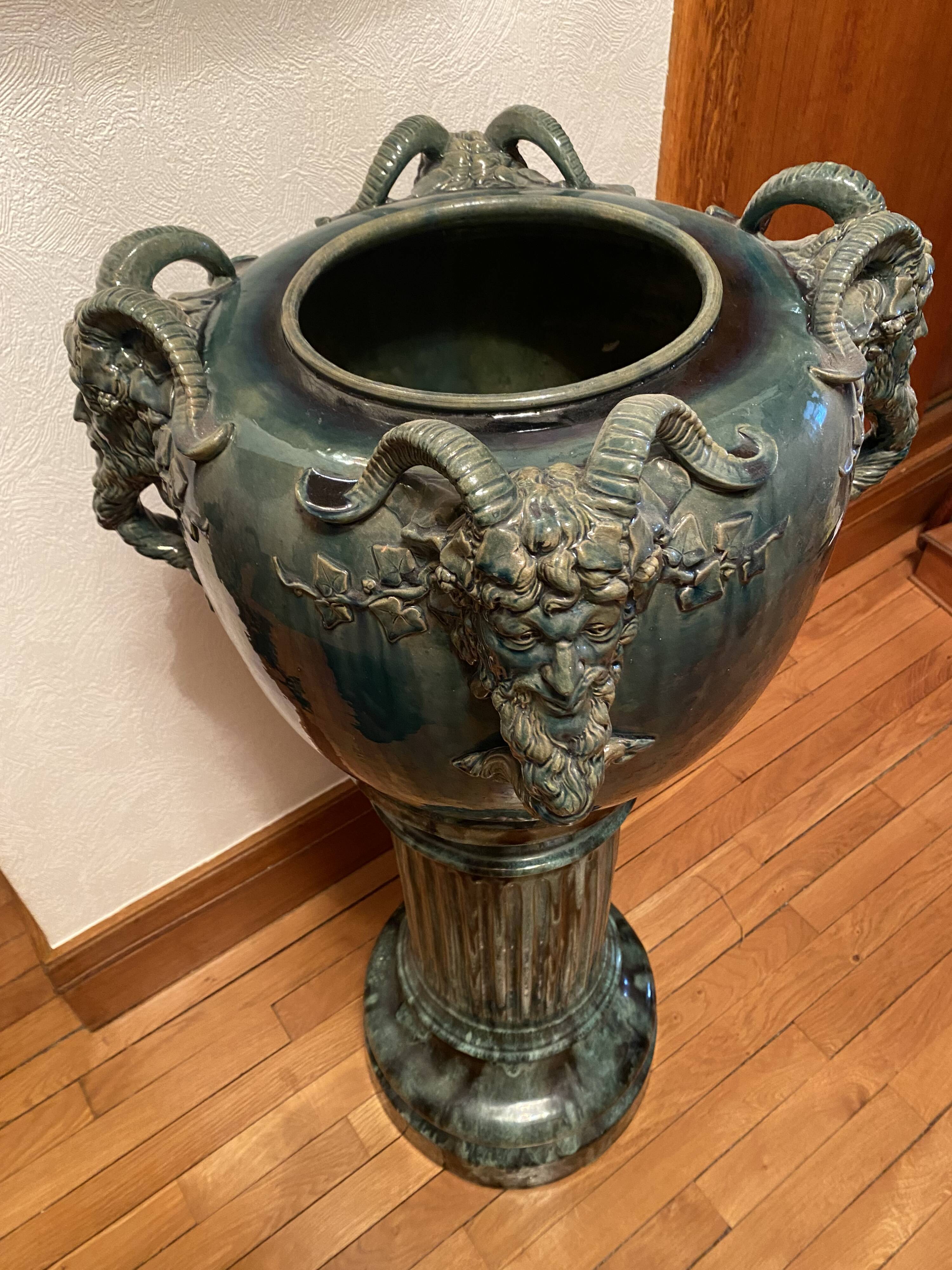 Old column basin Vallauris