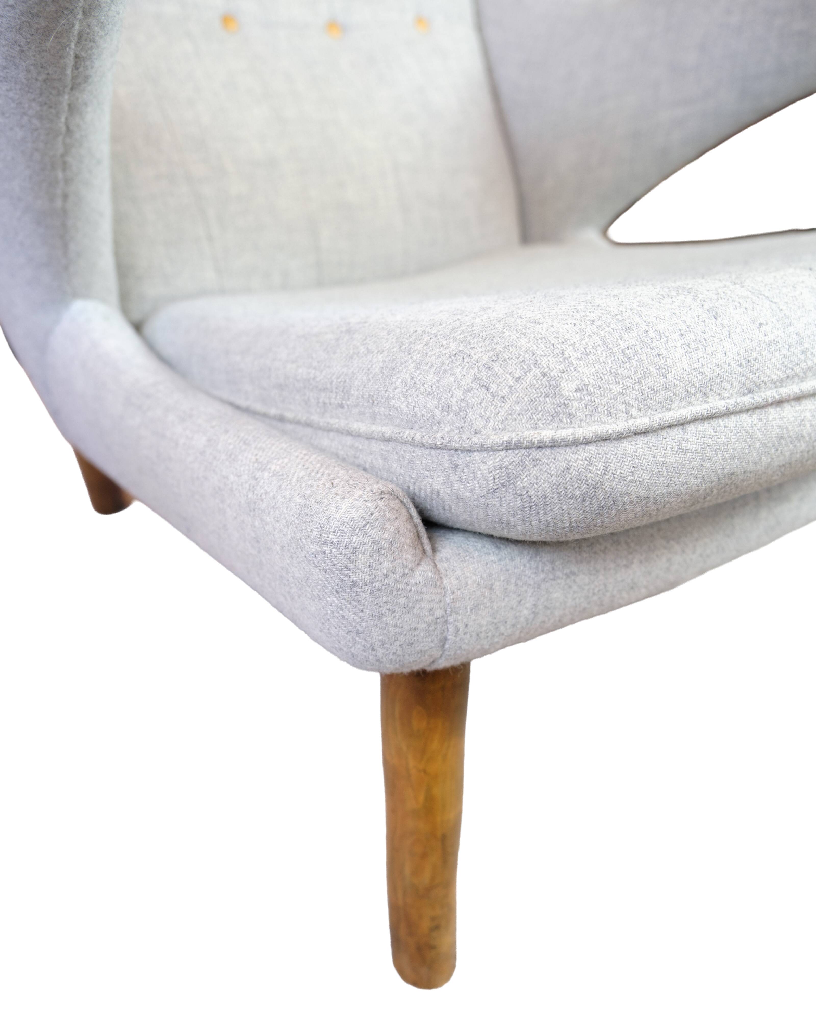 Teddy chair - Model AP 19 - Light grey Hallingdal fabric - Teak nails - Hans J. Wegner - P.P Møbler