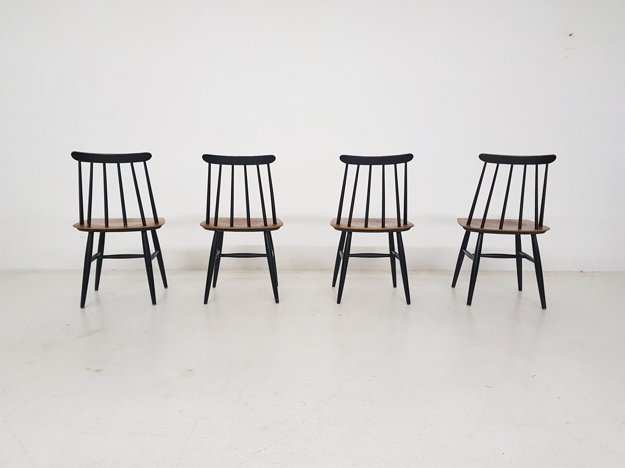 Set of four Ilmari Tapiovaara "Fanett" dining chairs for Edsby verken, Sweden 1960