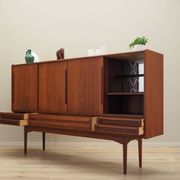 Enfilade en teck, design danois, années 1960, production : Danemark