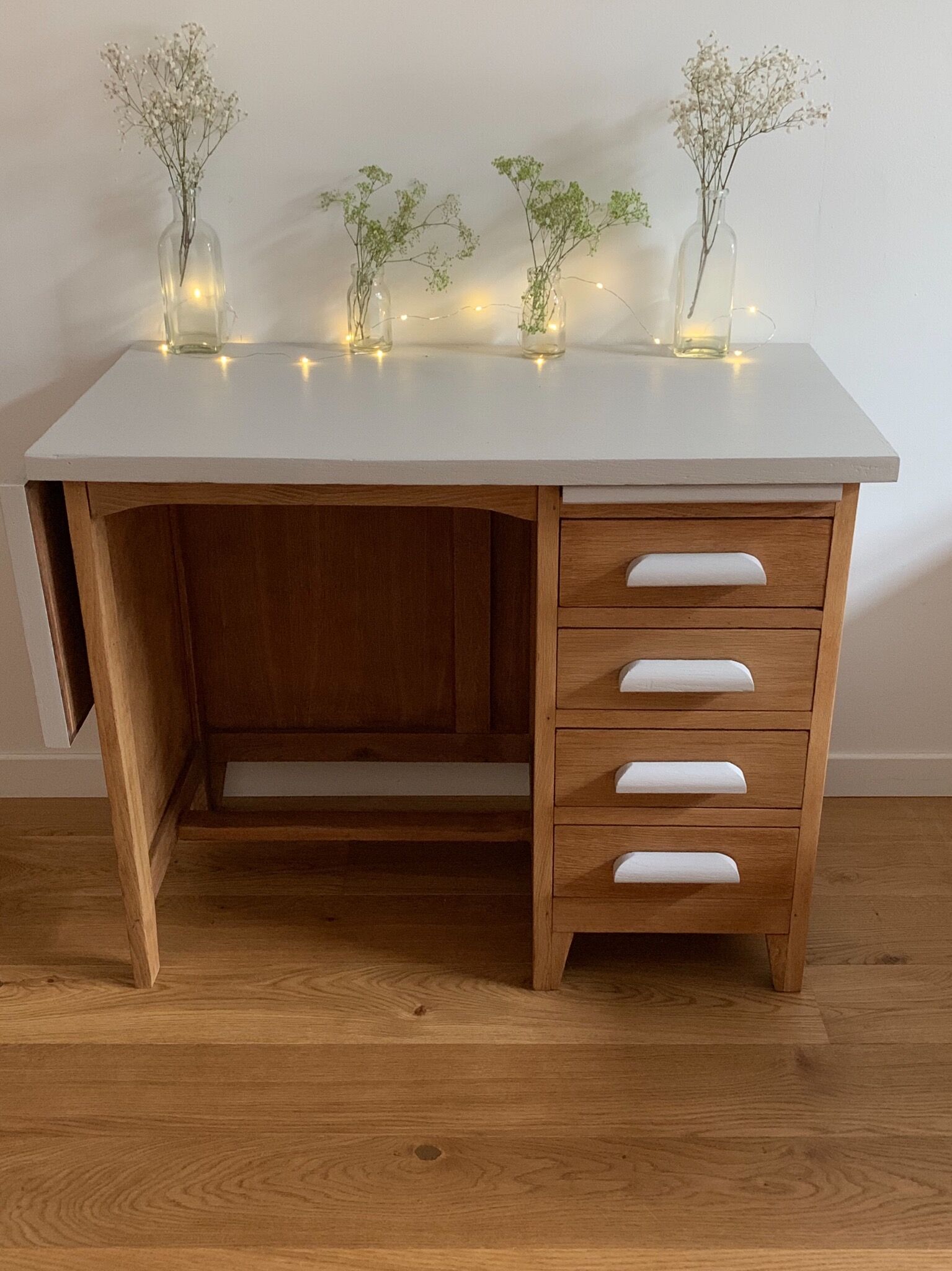 Junior desk