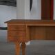Bureau autoportant en chêne, Moderne du milieu du siècle danois, Henning Kjærnulf, années 1950