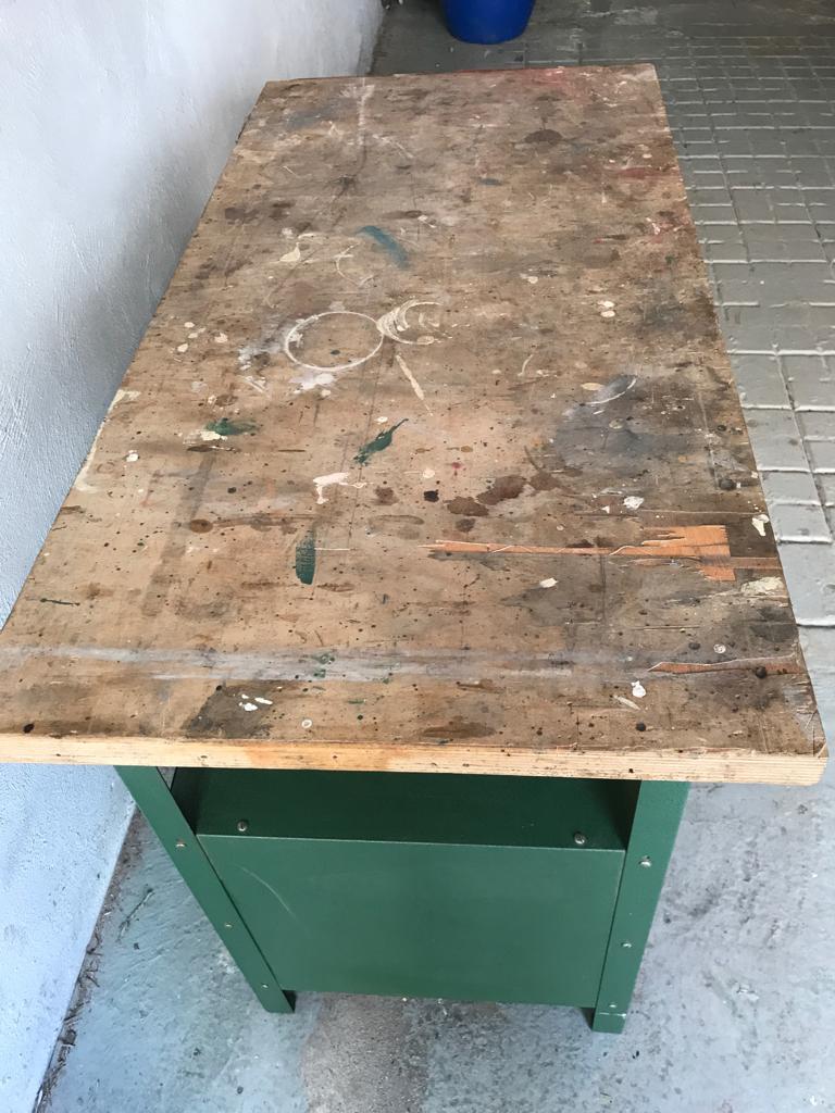 Metal and wood Workbench