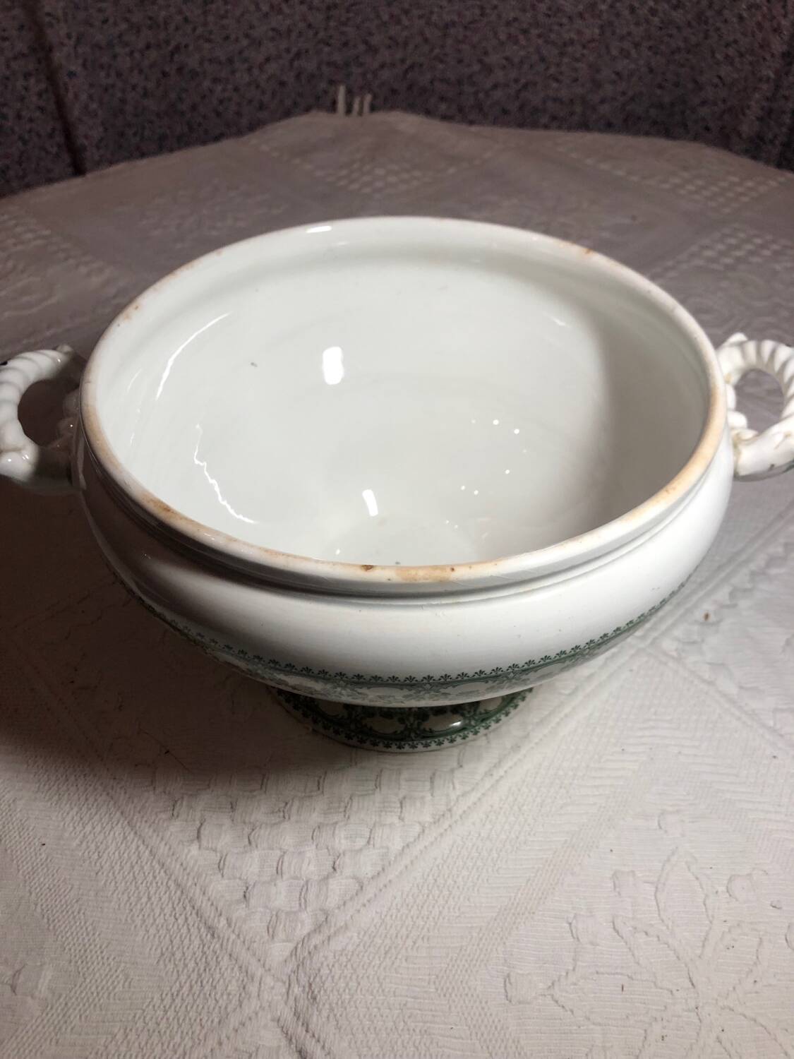 Boch La Louvière tureen