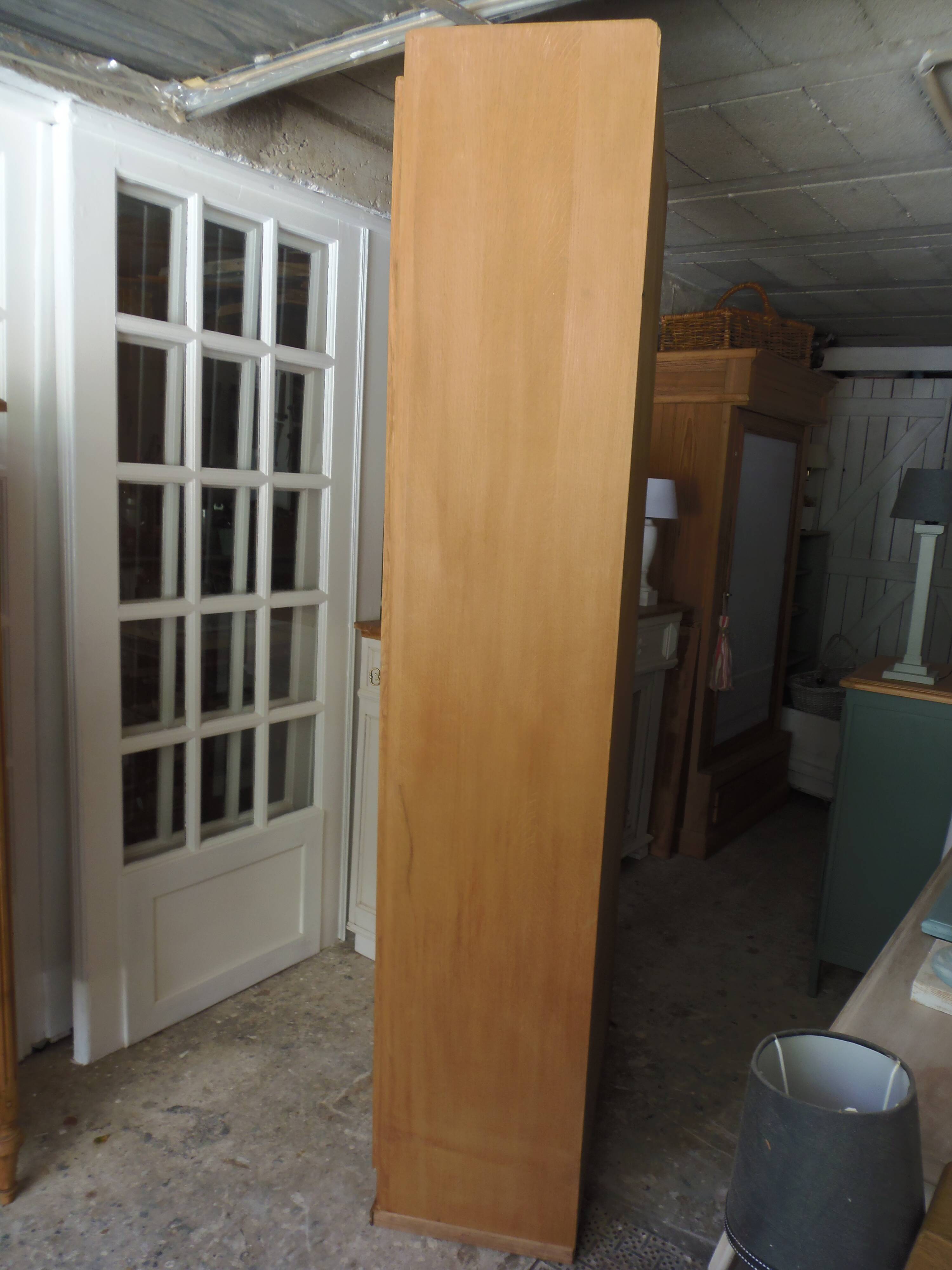 Armoire vintage en bois brut, 5 étagères bois modulables