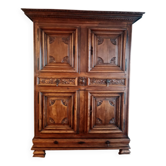 Beautiful 19th century buffet