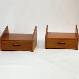 Ensemble de tables de chevet avec tiroir en teck de design danois des années 1960
