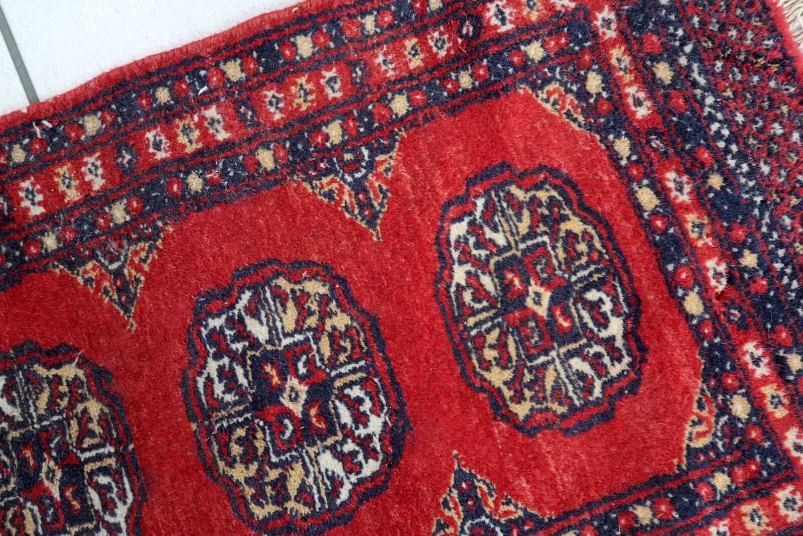 Tapis vintage pakistanais Ersari fait main en laine – 45 x 86 cm – 1970s