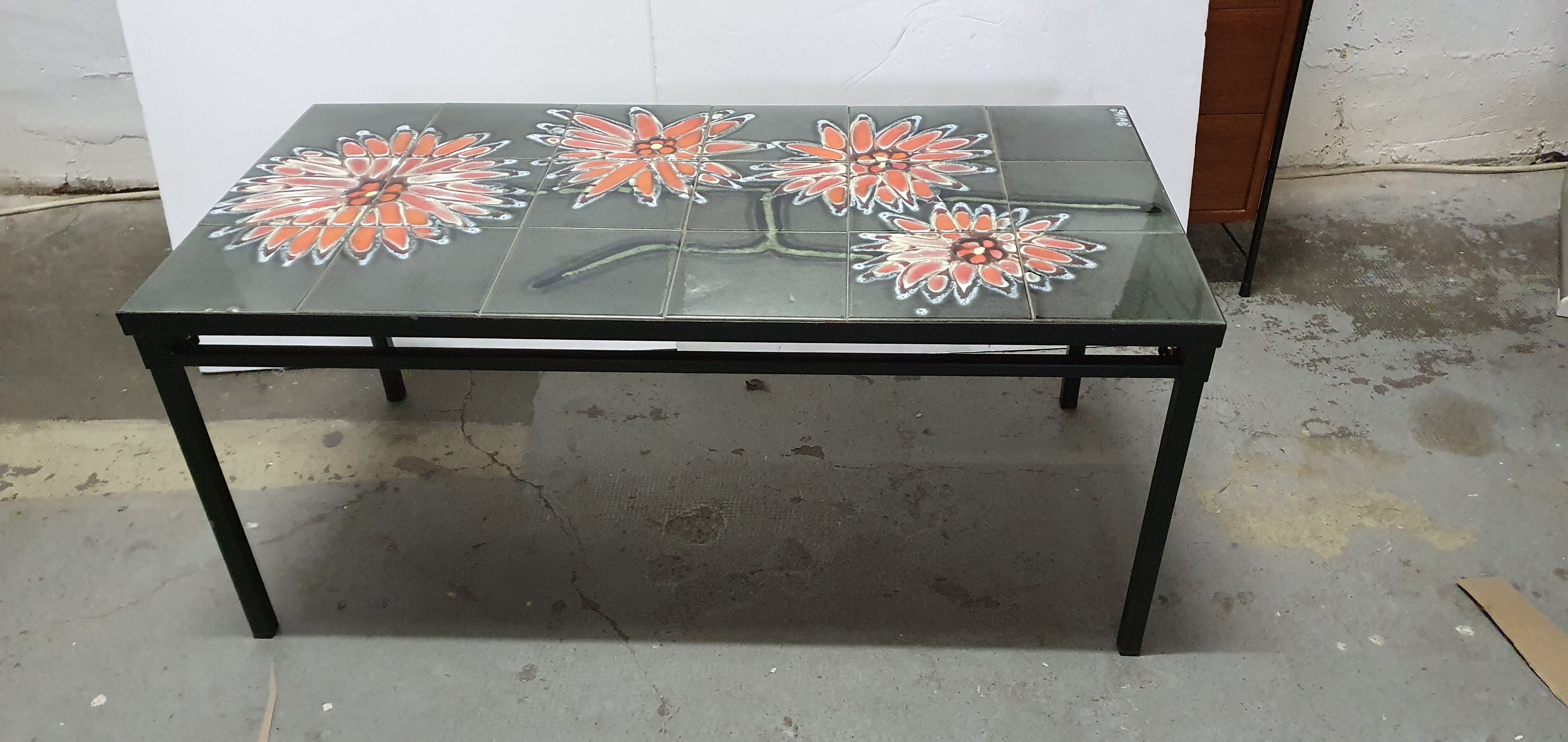 Adri belgium coffee table 60s