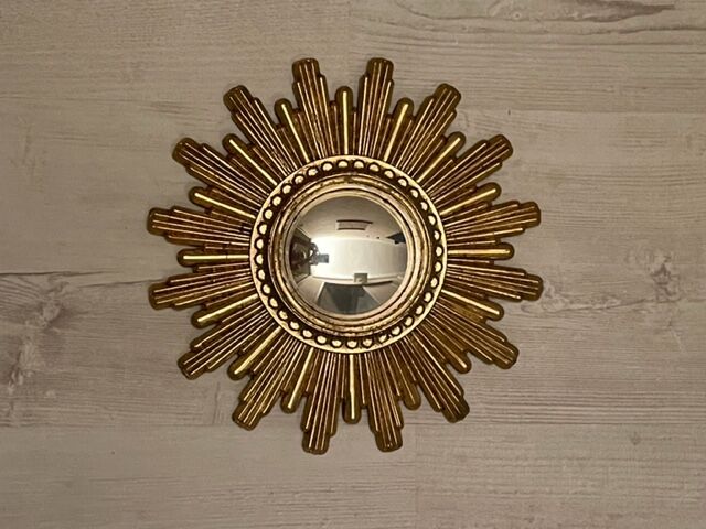 Miroir soleil bombé, golden resin, 1960