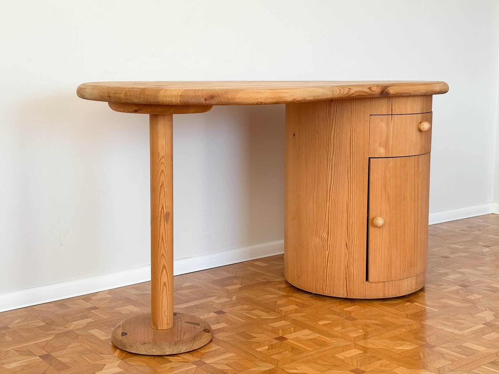 Kidney-shaped desk attributed to CFC Silkeborg, Denmark, 1990s