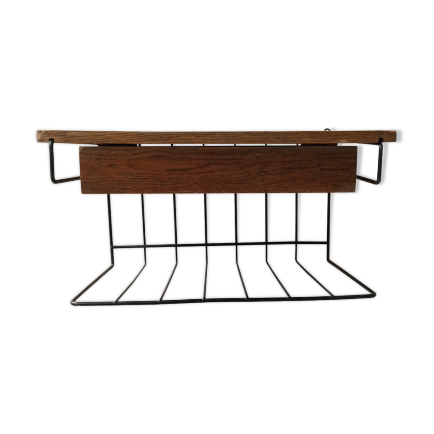 String Shelf