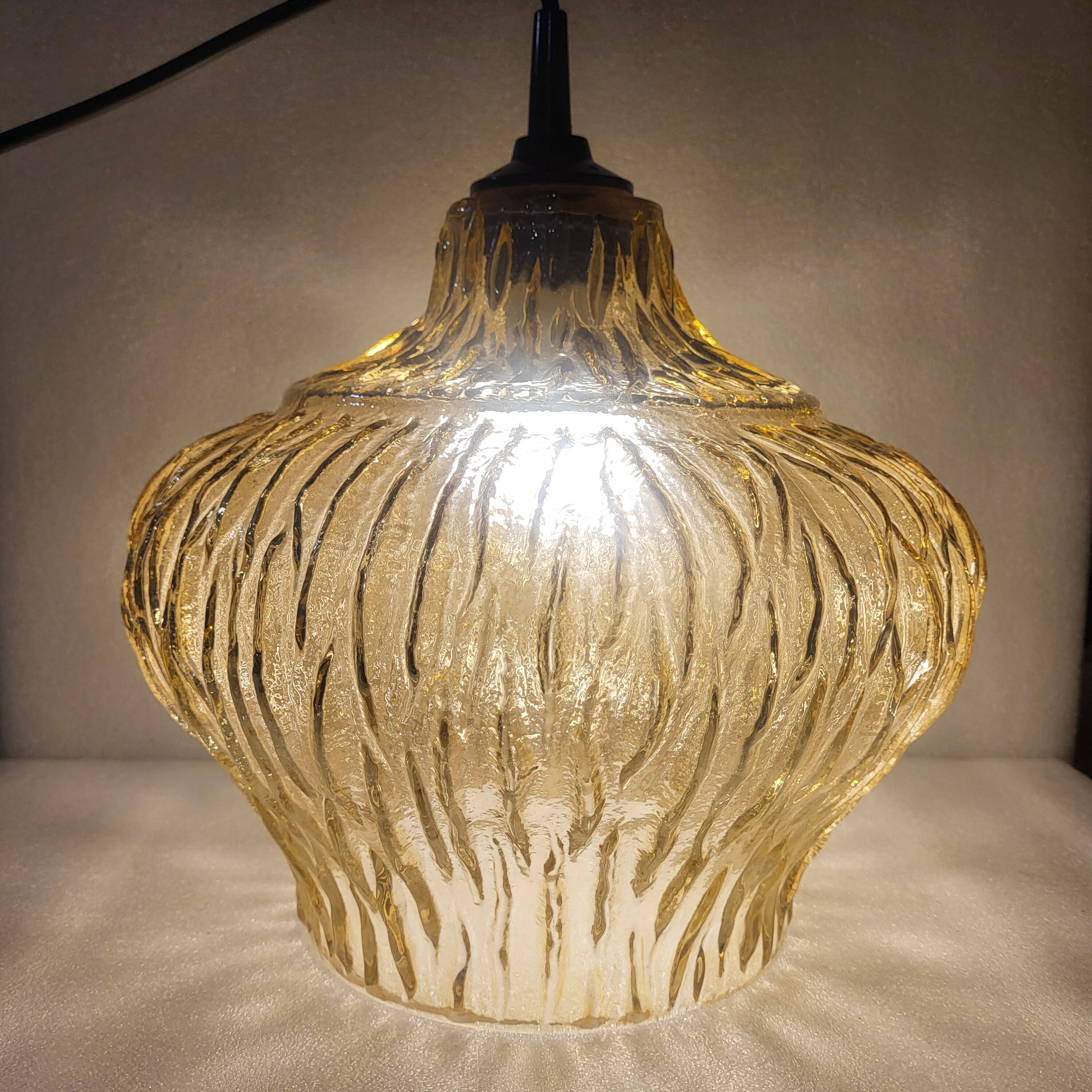 Amber glass pendant, iridescent gold, vintage 1960-70.