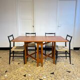 Scandinavian table with flaps