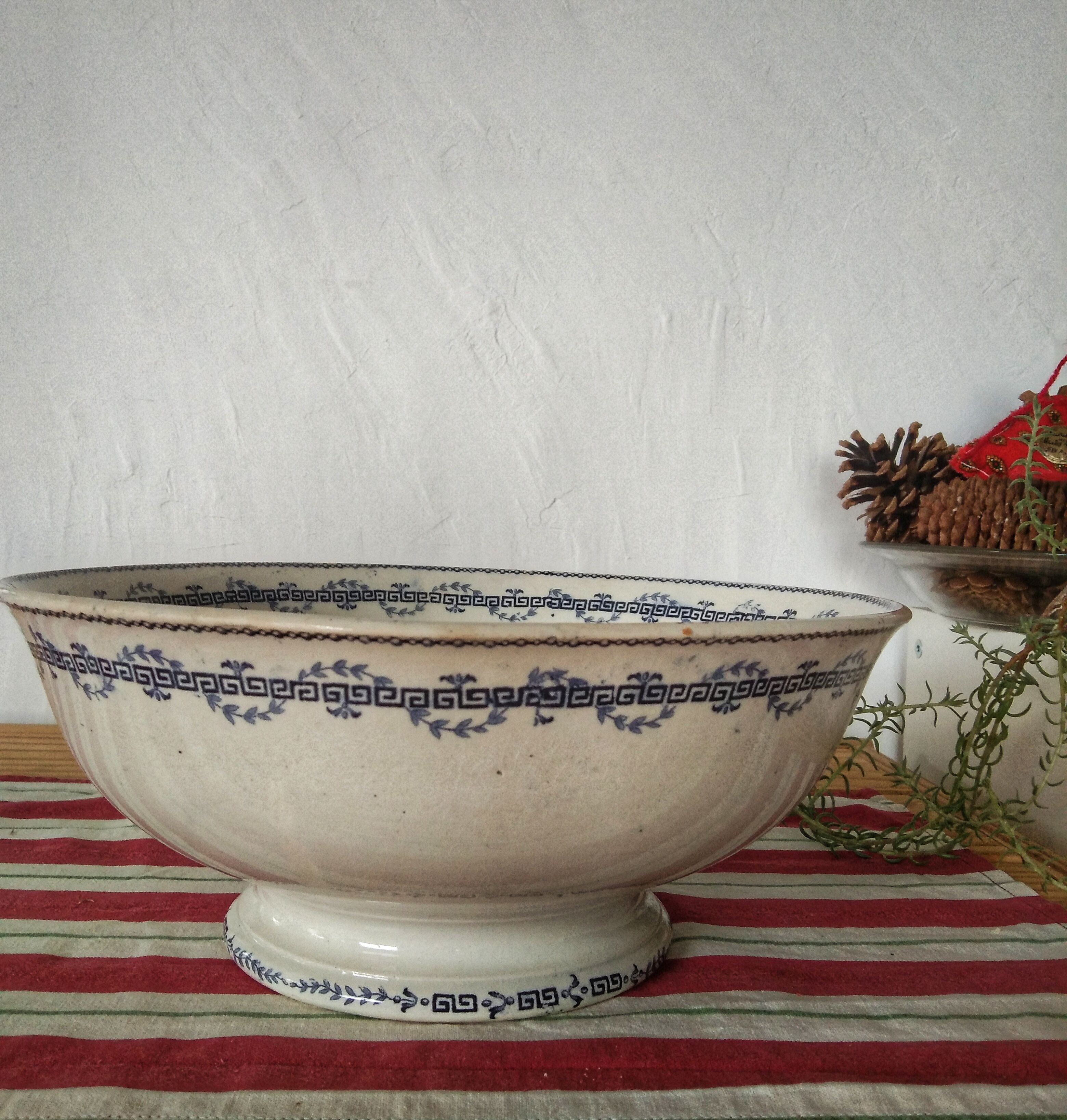 Ancient salad bowl Iron Land Austerlitz