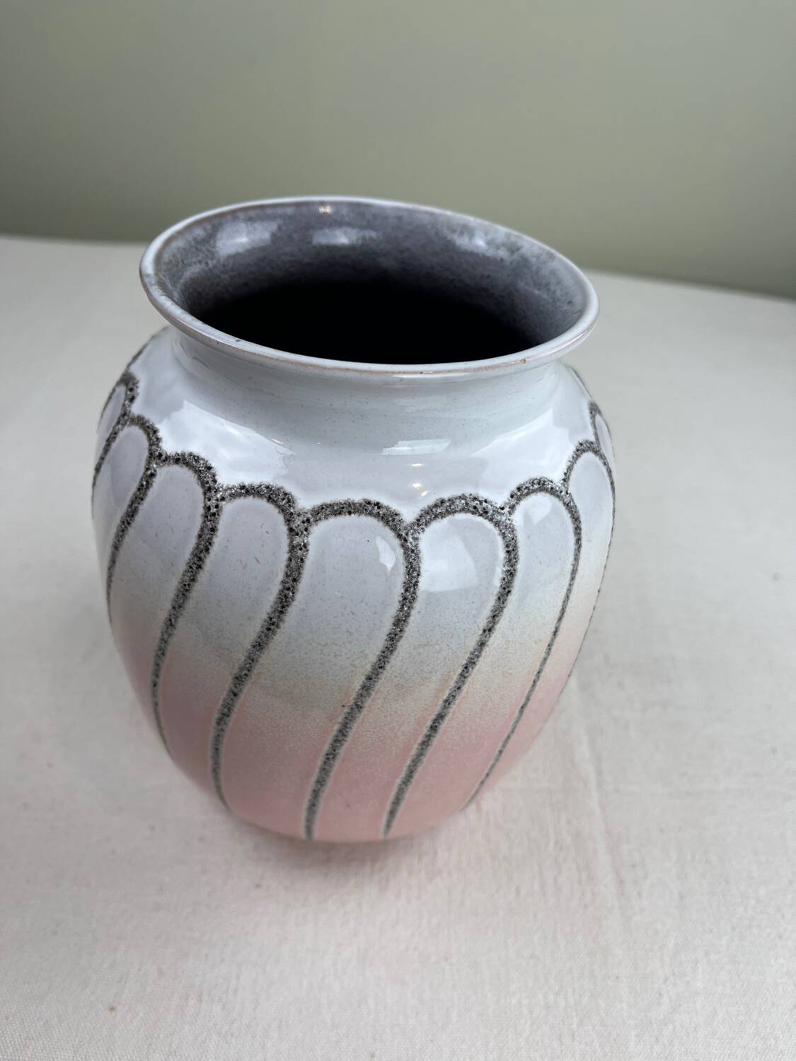 Strehla ceramic vase