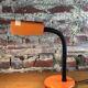 Lampe de bureau orange targetti, 1970