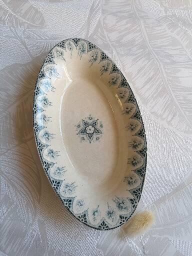 Oval dish and delight earthenware blue iron earth model Boulogne crockery nineteenth century