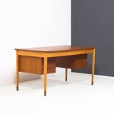Søborg Møbler ‘model 130’ teak & beech writing desk by Børge Mogensen
