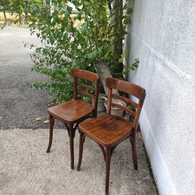 Paire de chaises de bistrot
