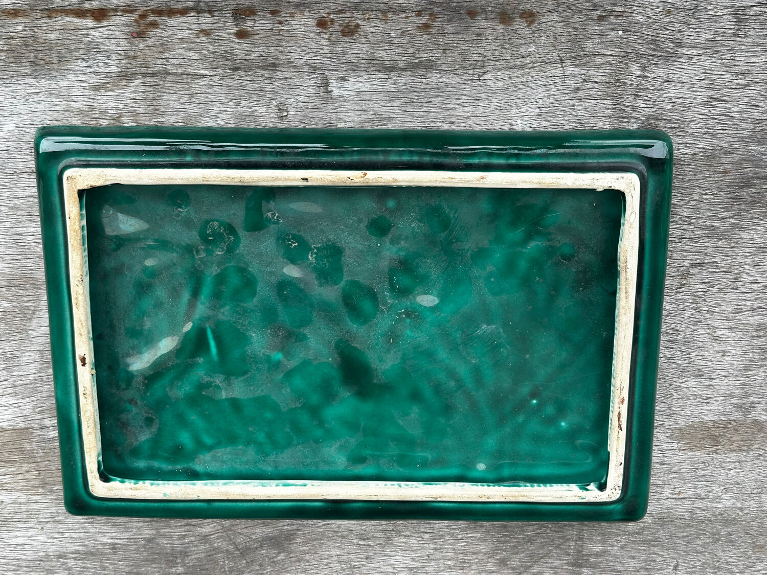 Green Ceramic Trivet with Leaf Decoration - Art Deco Period 1