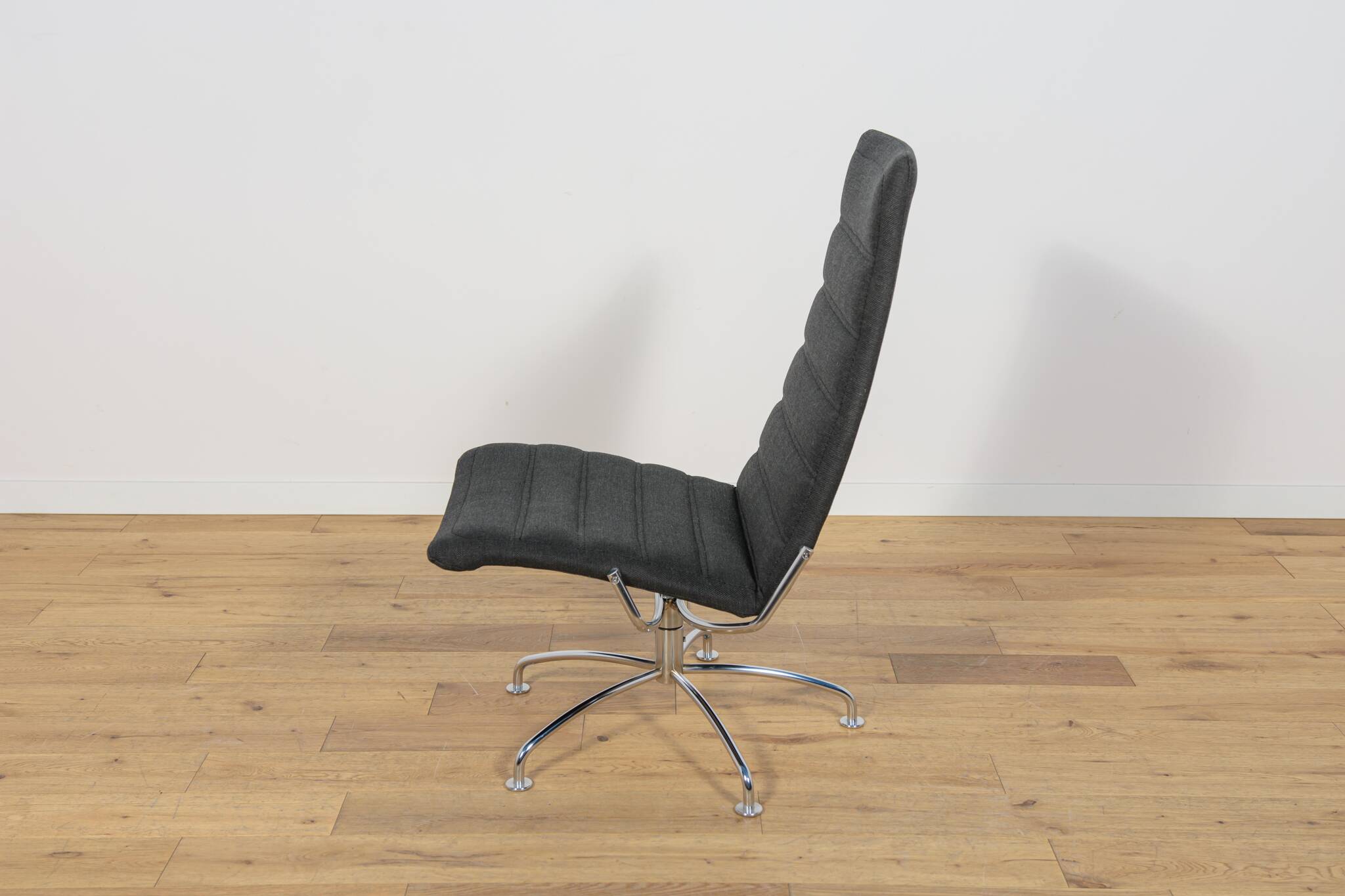 Mid Century SAS Copenhagen Airport Lounge Chairs by Jens Ammunsen for Fritz